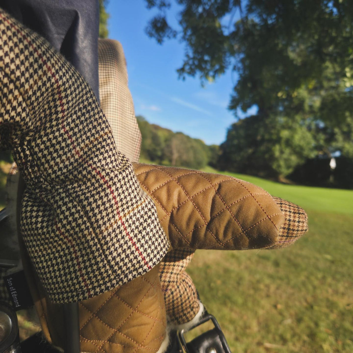 Waxed Cotton & British Wool Blade Cover